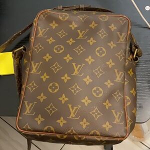 LV vintage Crossbody